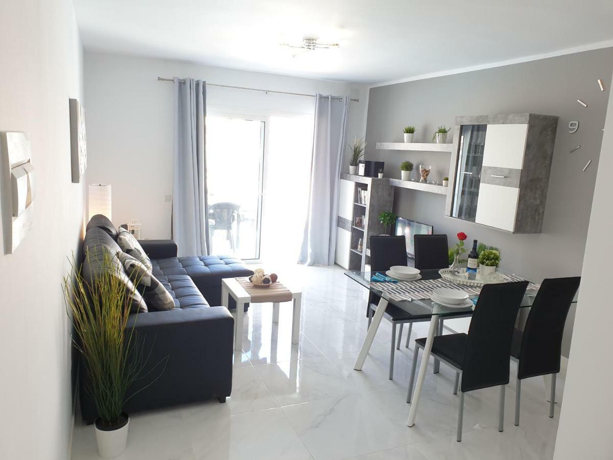 Casa Las Flores With Heated Pool, Only 490 Meters To The Beach, Balcony, Wifi アロナ エクステリア 写真